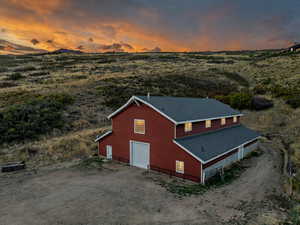 BARN Exterior space with a garage