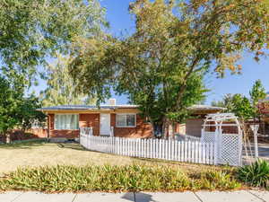 Single story home with a greart front yard