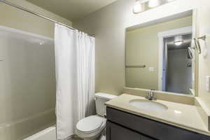 Photo 14 of 1485 W 350 N