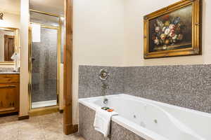 Photo 14 of 840  BIGLER LN #142