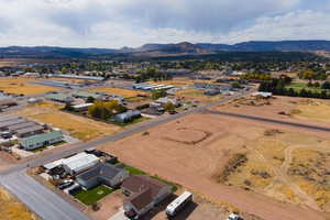 Bird's eye view featuring a mountain view