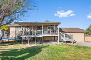 WATCH THE SUN RISE WHILE EATING BREAKFAST ON YOUR COVERED PRIVATE DECK