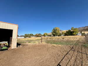 View of yard featuring a mountain view