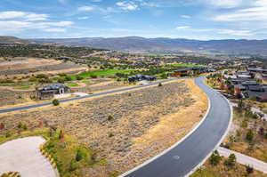 Drone / aerial view with a mountain view