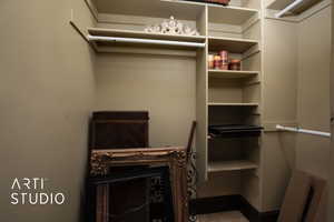 Guest Bedroom Closet