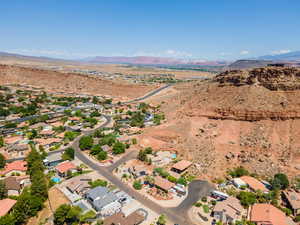 No Neighbors Behind on Elevated Lot