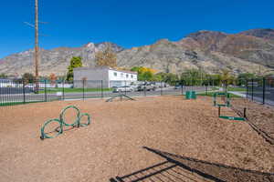 View of home's community with a mountain view