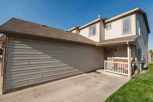 Exterior space featuring a covered porch