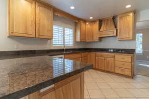 Kitchen with counter top range