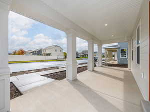 View of front covered porch