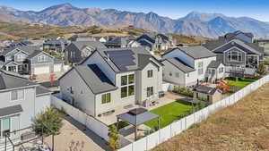 Drone / aerial view featuring a mountain view