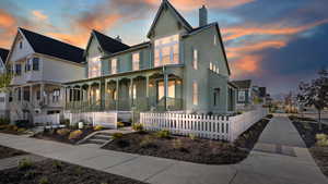 View of front of house with a porch