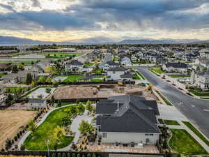 Bird's eye view featuring a mountain view