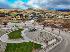 Drone / aerial view featuring a mountain view