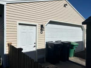 Detached Garage