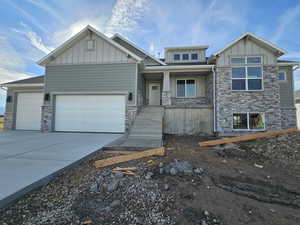 View of front of house featuring a garage