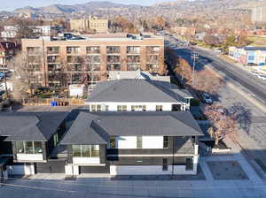 Bird's eye view featuring a mountain view