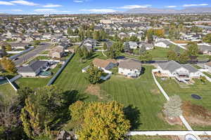 Aerial view with a mountain view