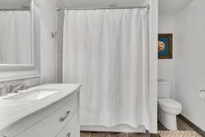 Basement apartment Bathroom