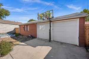 Extra wide 2 car garage. 21'x39'