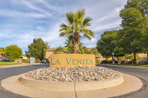 ENTRANCE View of community / neighborhood sign