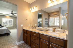 Master bath w/ dual vanity