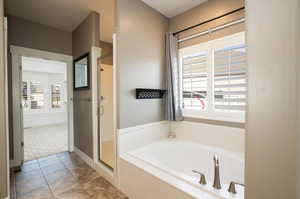 Master bath/shower combo