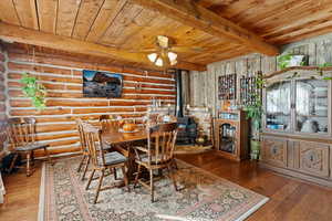 Formal dining area or sitting room