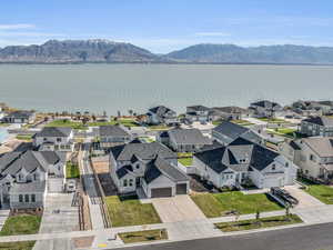 Bird's eye view featuring a water and mountain view