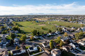 Drone / aerial view featuring a mountain view