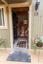 Photo 3 of 1470 W CANYON DR