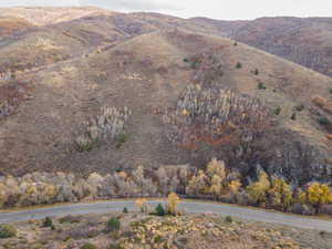 View of mountain feature