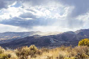 View of mountain feature