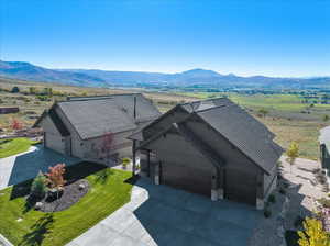 Bird's eye view featuring a mountain view