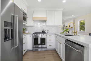 Kitchen with All Kitchen-Aid appliances