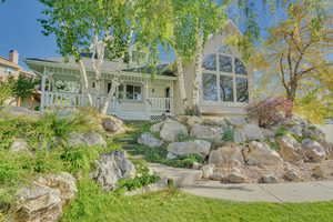 View of front of property featuring a porch