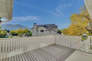 Deck featuring a mountain view