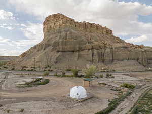 View of mountain feature