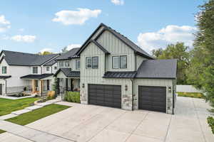 View of front of home featuring a garage