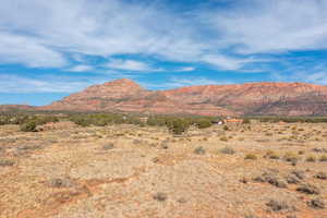 View of mountain feature