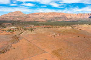 View of mountain feature