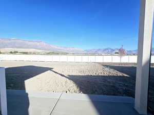 View of yard featuring a mountain view