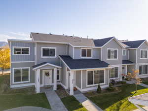 View of front of house with a front lawn