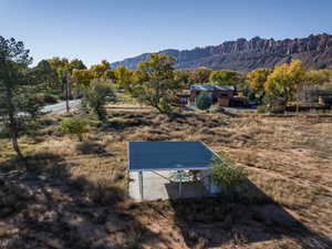 View of yard featuring a mountain view