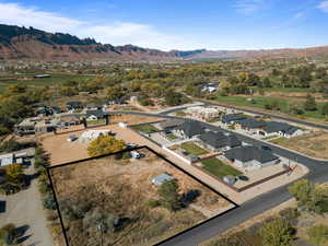 Drone / aerial view featuring a mountain view