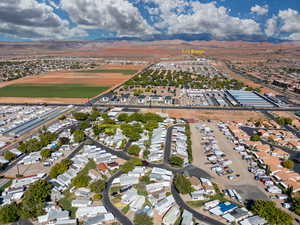 Drone of distance to I-15, from community