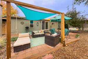 View of patio / terrace with outdoor lounge area