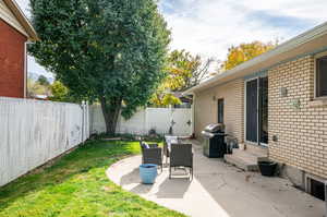 View of patio / terrace featuring grilling area