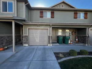 Photo 1 of 1852 E WHITETAIL DR #106