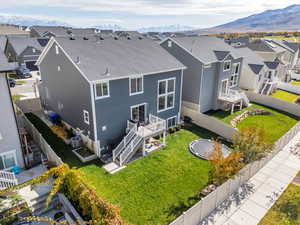 Drone / aerial view featuring a mountain view